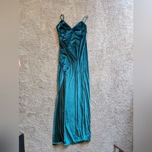 Lulu's Green Velvet Dress